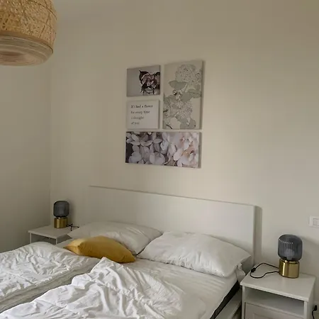 펜션 Big House In Montegrosso Dasti With For 10 몬테그로소 다스티